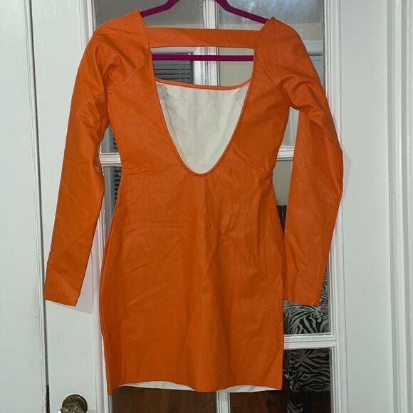 NWT Naked wardrobe faux leather long sleeve open back mini pullover dress - Picture 5 of 8